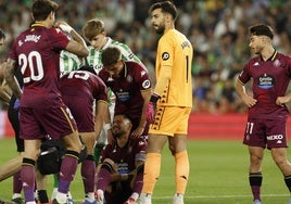 El Valladolid llora amargamente su descenso matemático a Segunda
