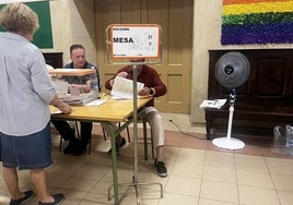 La participación se frena en las horas de más calor en Jaén y cae un 1,17% a las 18.00 horas