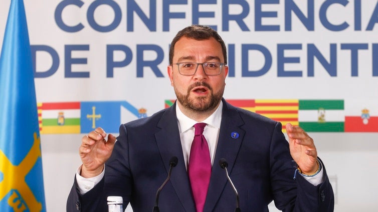 Más de 70 directores de colegio dimiten en Asturias por diferencias con el Gobierno de Barbón