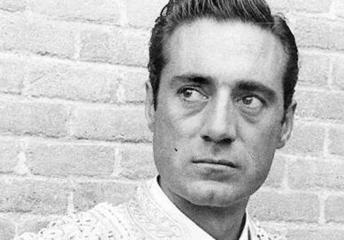 El primer libro que aborda la carrera de Miguel Báez Espuny ('Litri') de manera íntegra