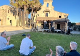 La pasión por Los Beatles muestra su latido en Cádiz
